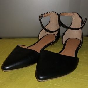 Old Navy Black flats